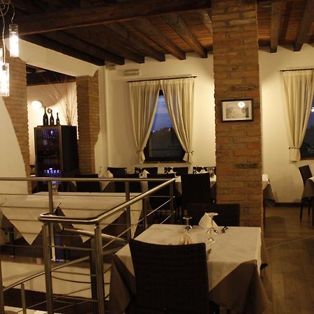 Hotel La Vecchia Reggio Reggio Emilia Ngoại thất bức ảnh