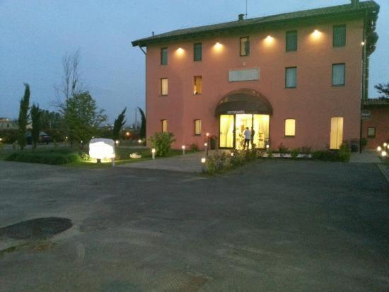Hotel La Vecchia Reggio Reggio Emilia Ngoại thất bức ảnh